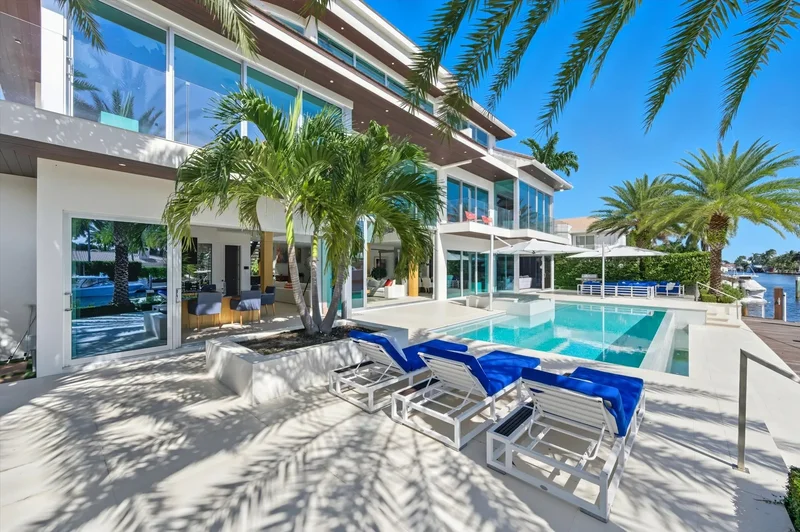 14 N Isla Bahia Dr , Fort Lauderdale, FL 33316, Fort Lauderdale, Florida, United States. - Photo 21