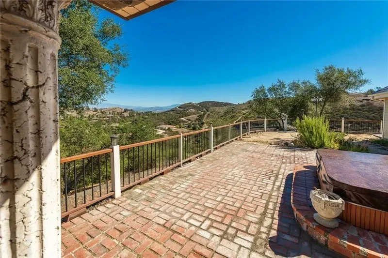 26100 Calle Corveta, Temecula, California, United States. - Photo 3