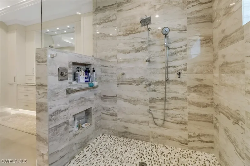 355 Sedgwick Court, Naples, Florida, United States. - Photo 23
