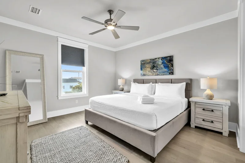 Miramar Beach, Florida, United States. - Photo 43