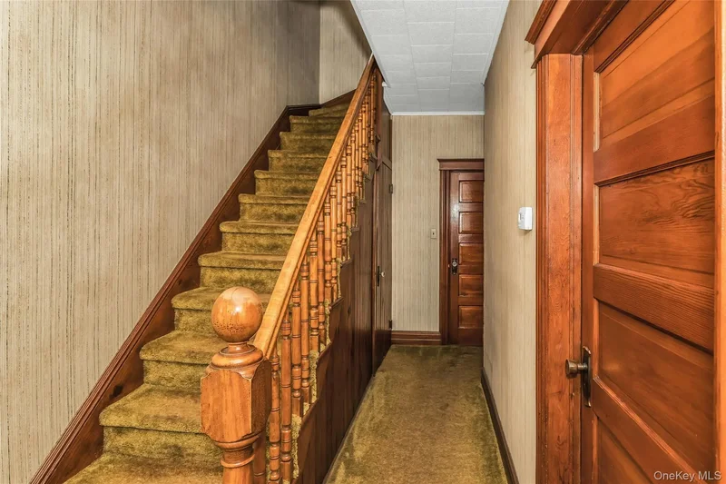 61-22 56th Drive, New York, New York, United States. - Photo 2