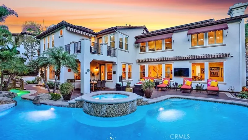 5 Bedrooms Single Family Detached