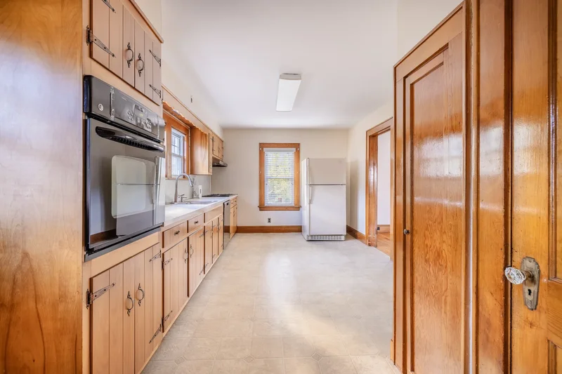 356 & 358 Long Hill Avenue, Shelton, CT 06484, Shelton, Connecticut, United States. - Photo 14