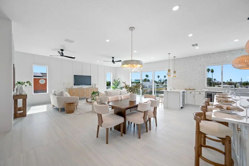 534 Crystal Dr, Madeira Beach, FL 33708, Madeira Beach, Florida, United States. - Photo 15