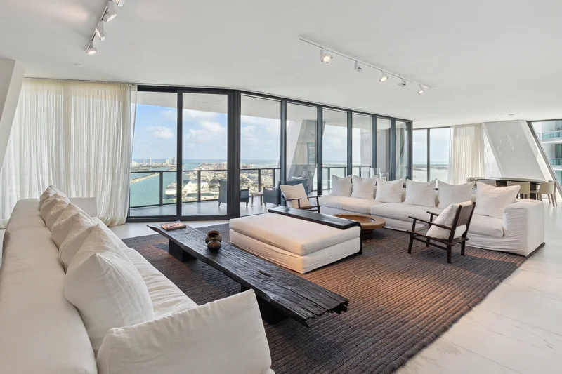 1000 Biscayne Blvd Unit# 4401, Miami, FL 33132, Miami, Florida, United States. - Photo 20