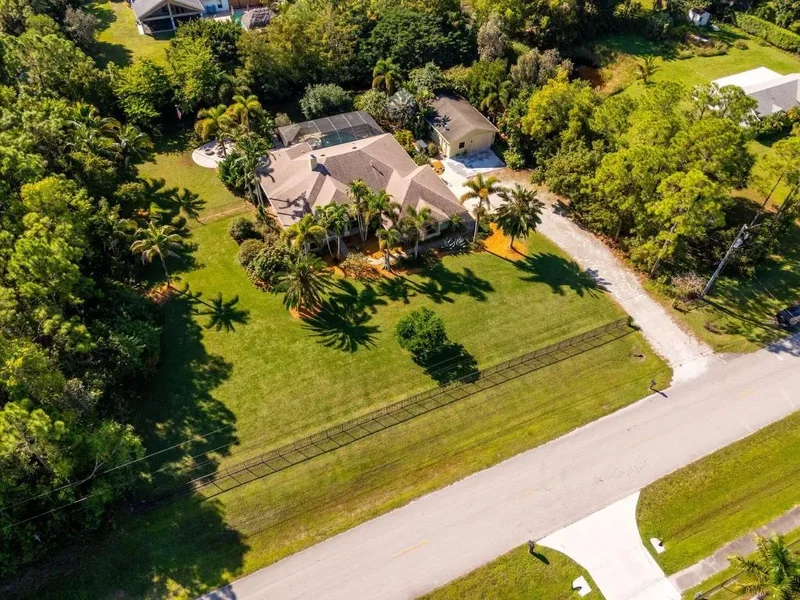 17352 Valencia Boulevard, Loxahatchee, FL 33470, Loxahatchee, Florida, United States. - Photo 60
