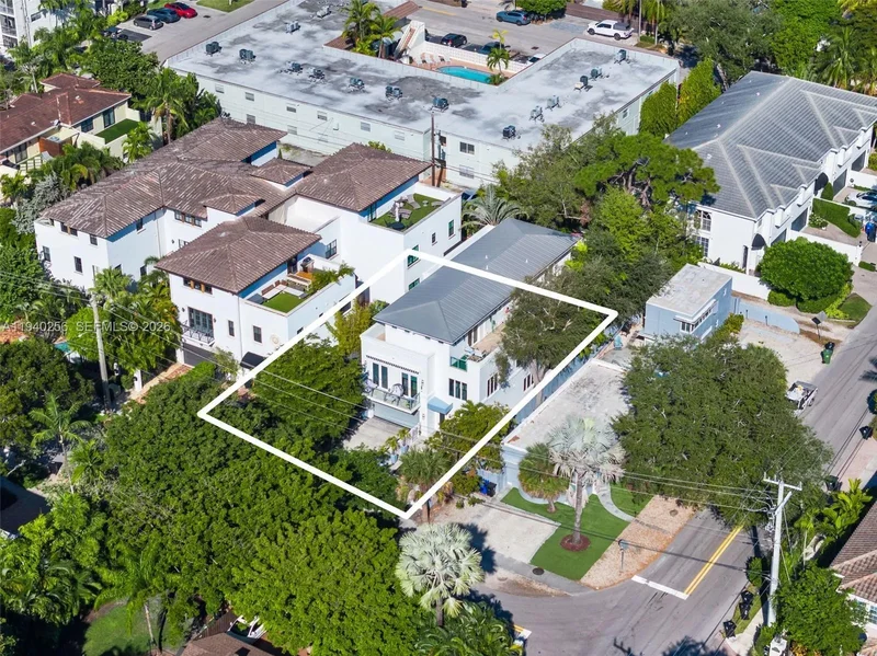 1317 NE 2nd St, Fort Lauderdale, Florida, United States. - Photo 30