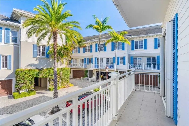 1010 Easter Lily Lane, #111, Vero Beach, FL, 32963, USA, Vero Beach, Florida, United States. - Photo 17