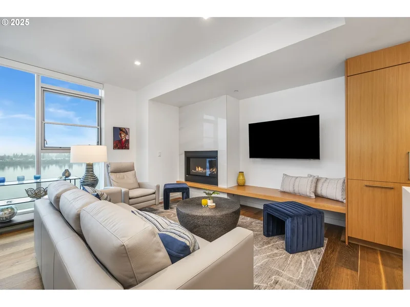 590 WATERFRONT WAY #604, Vancouver, WA 98660, Vancouver, Washington, United States. - Photo 5