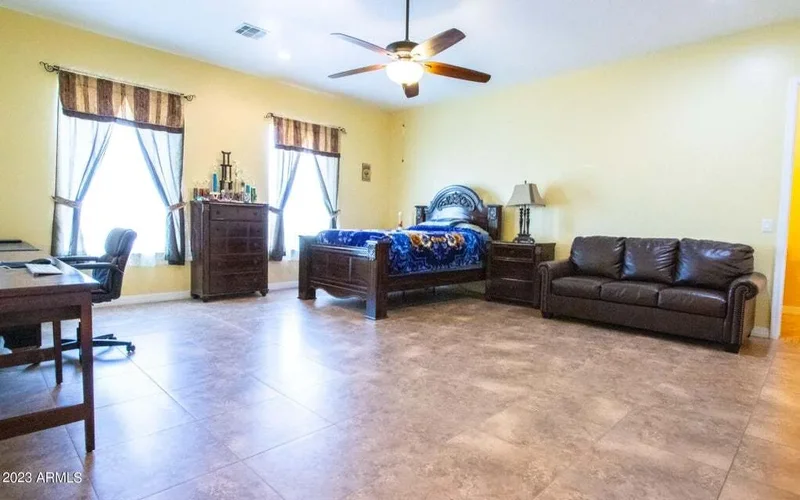 24235 W Pinnacle Vista Drive, Witmann, AZ 85361, Wittmann, Arizona, United States. - Photo 41