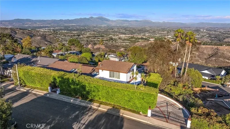 Single Family Residence in Laguna Beach
