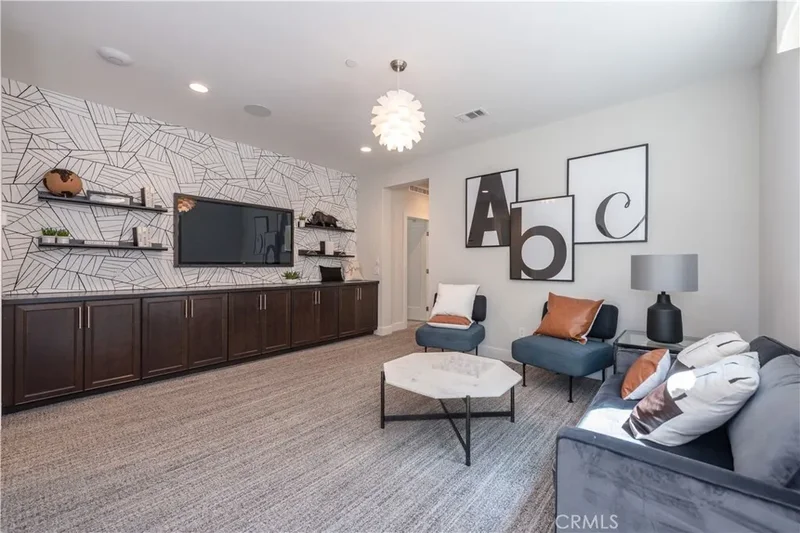 255 Sawbuck, Irvine, CA 92618, Irvine, California, United States. - Photo 13