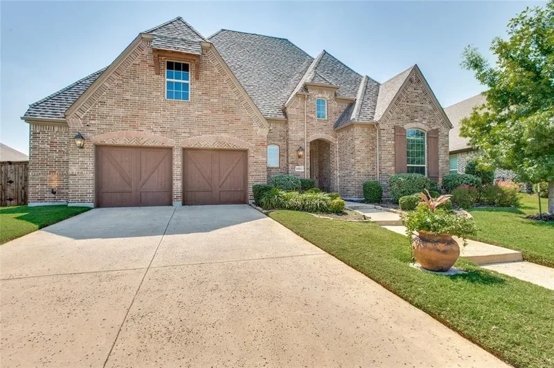 10813 Sycamore Falls Drive, Flower Mound, Texas, United States. - Photo 36