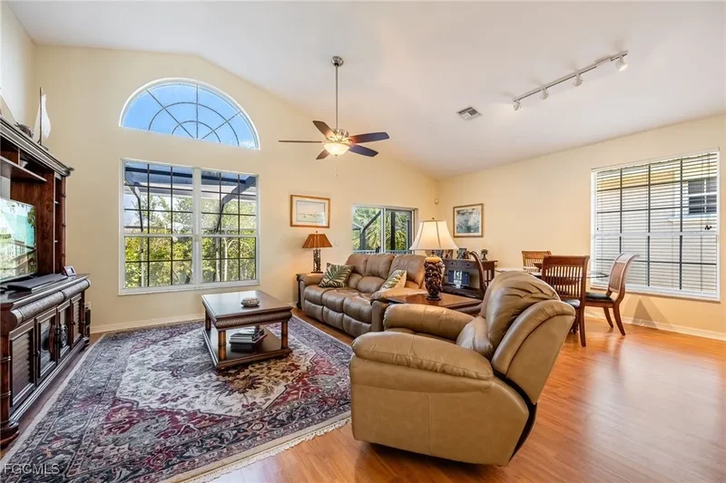 12206 Siesta Drive, Fort Myers Beach, FL 33931, Fort Myers Beach, Florida, United States. - Photo 19