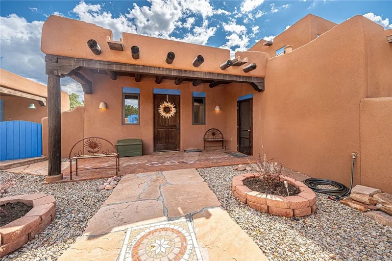 69 Ranchos Canoncito , Santa Fe, NM 87508, Santa Fe, New Mexico, United States. - Photo 31