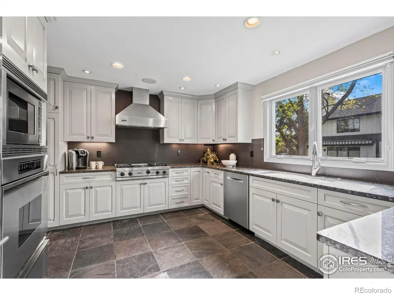 7126 Cedarwood Circle, Boulder, Colorado, United States. - Photo 16