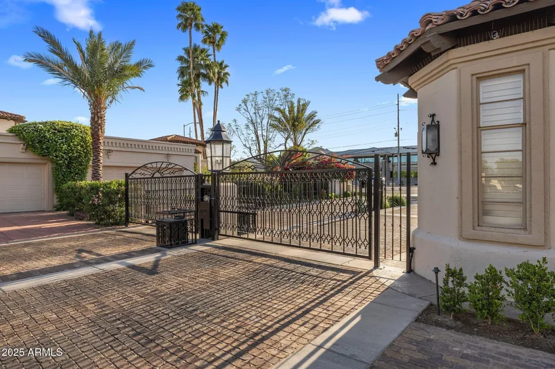 6701 N SCOTTSDALE Road #30, Scottsdale, AZ 85250, Scottsdale, Arizona, United States. - Photo 31