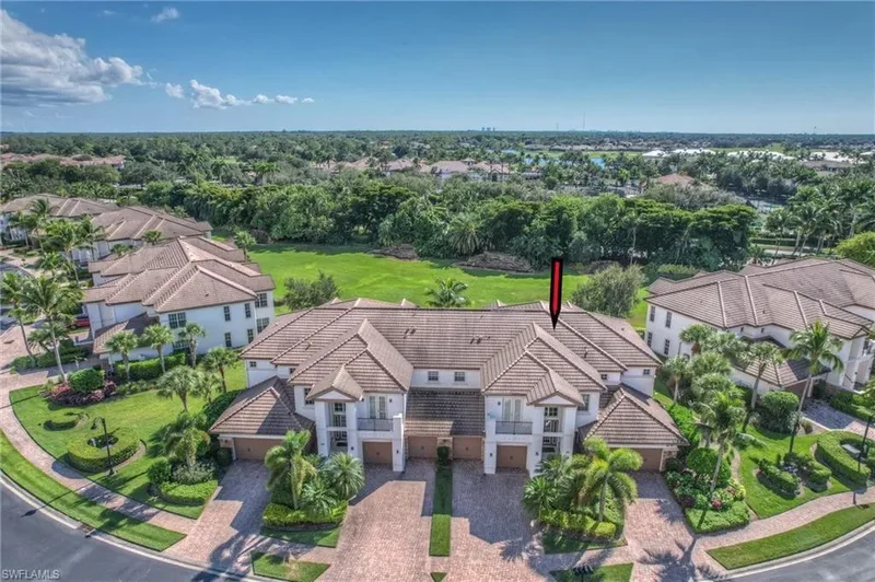 8026 Players Cove DR 102, NAPLES, FL 34113, Naples, Florida, United States. - Photo 13