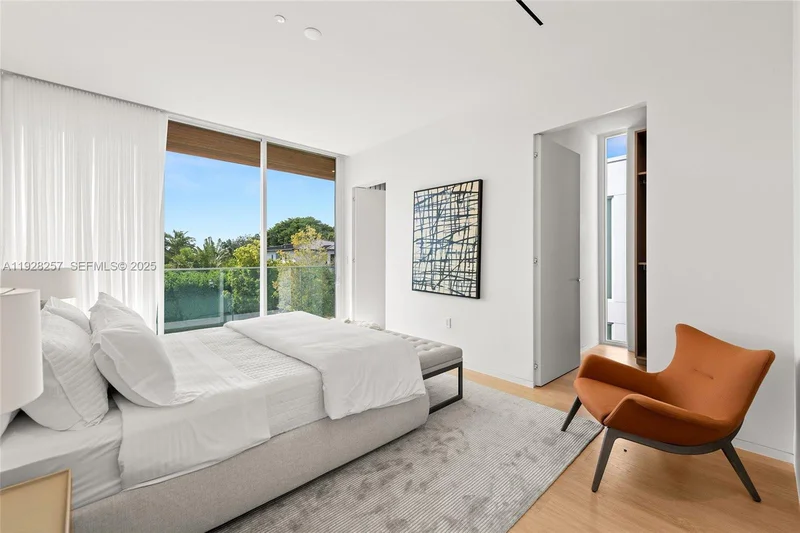 1031 W 48th st, Miami Beach, Florida, United States. - Photo 45