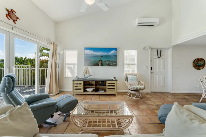 640 9th Street, Key Colony Beach, FL 33051, Key Colony Beach, Florida, United States. - Photo 13