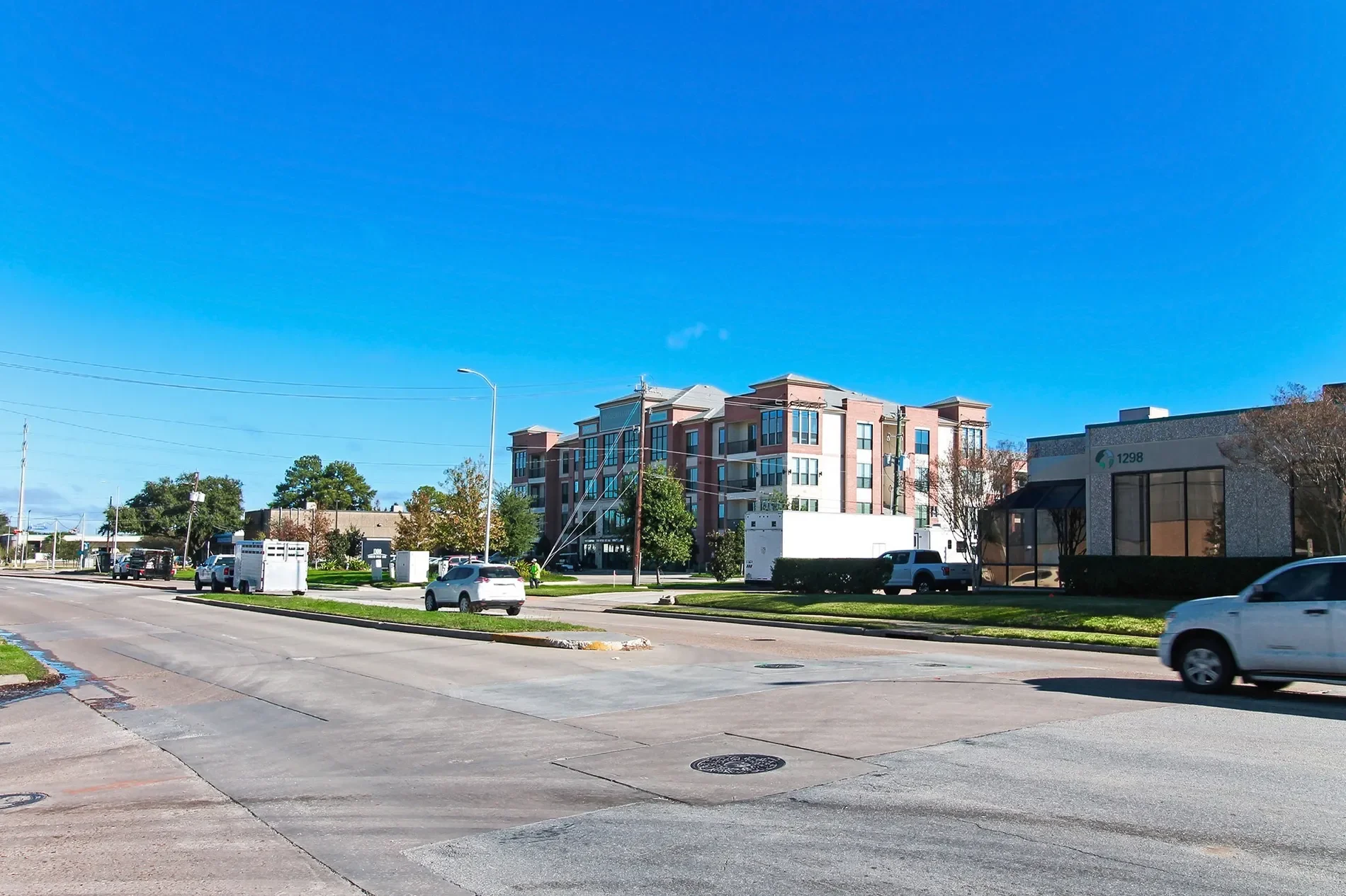 6100 Clarkson Lane, Houston, TX 77055, Houston, Texas, United States. - Photo 4