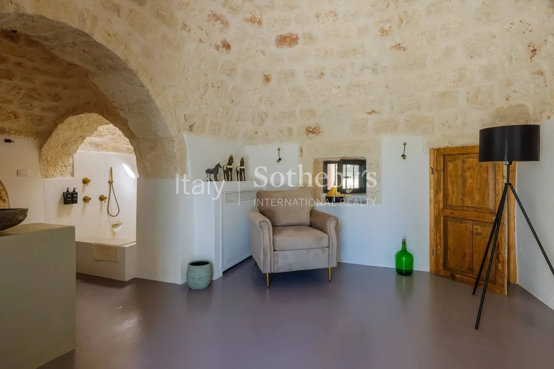 Gallery photo 5