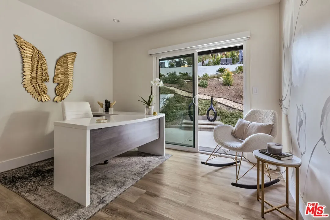 4430 Natoma Ave, Los Angeles, California, United States. - Photo 2