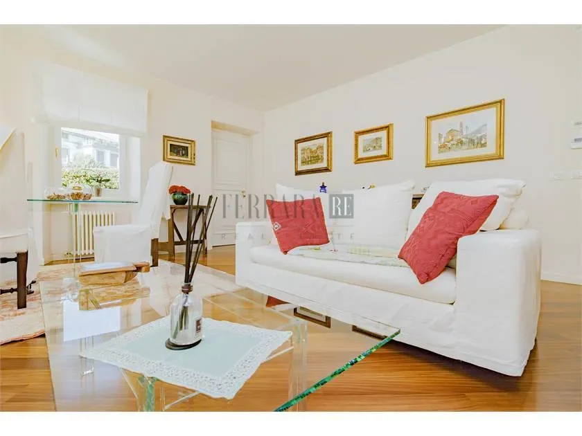 Gallery photo 12