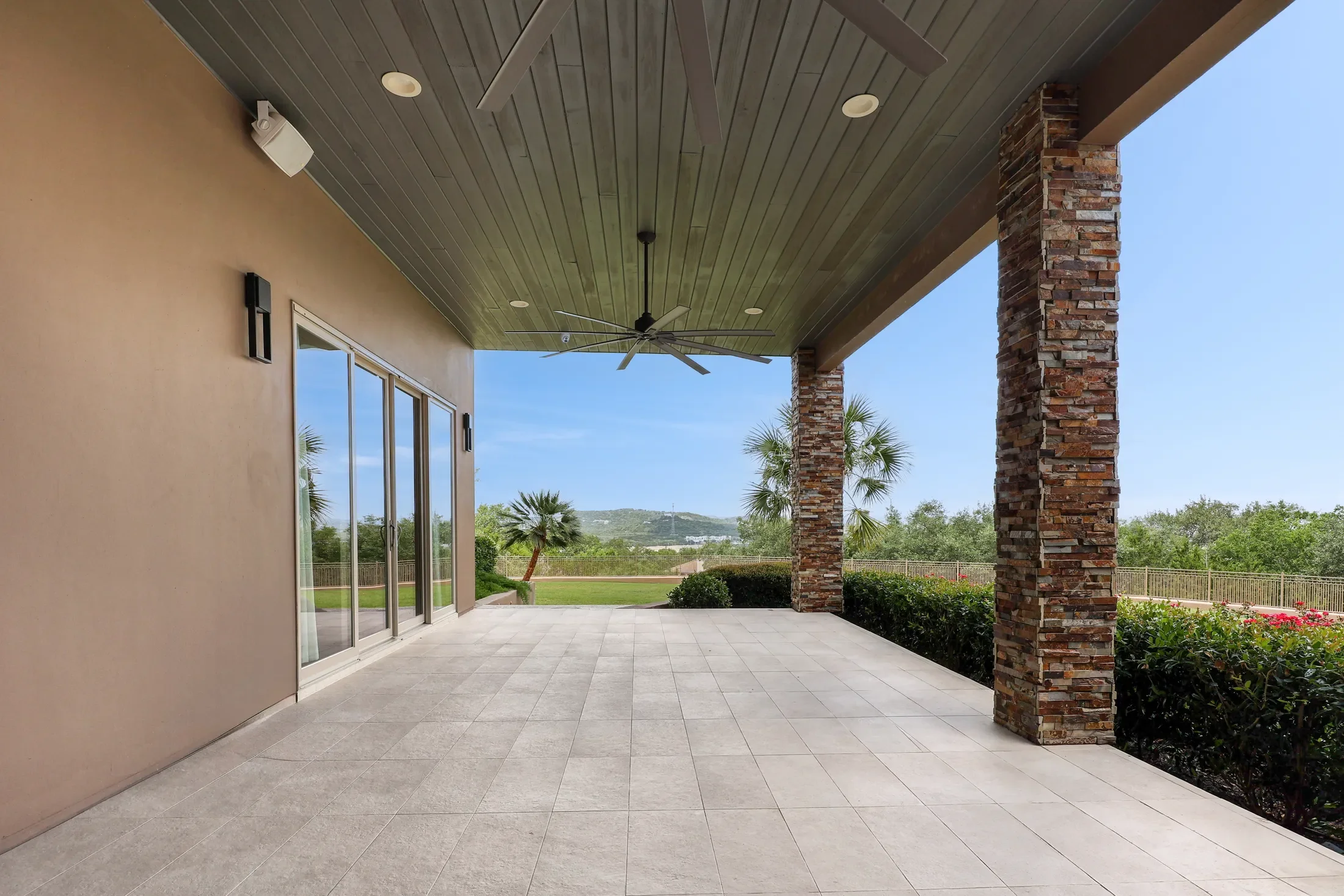11 Davenport Lane , San Antonio, TX 78257, San Antonio, Texas, United States. - Photo 13