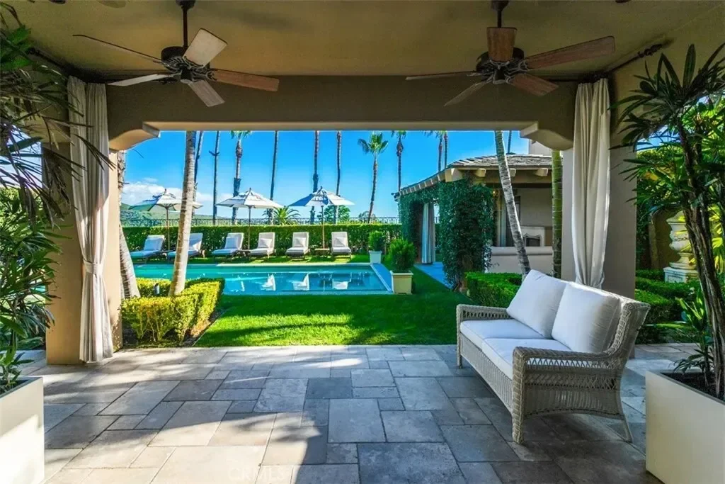 6 Windemere Court, Newport Beach, California, United States. - Photo 37