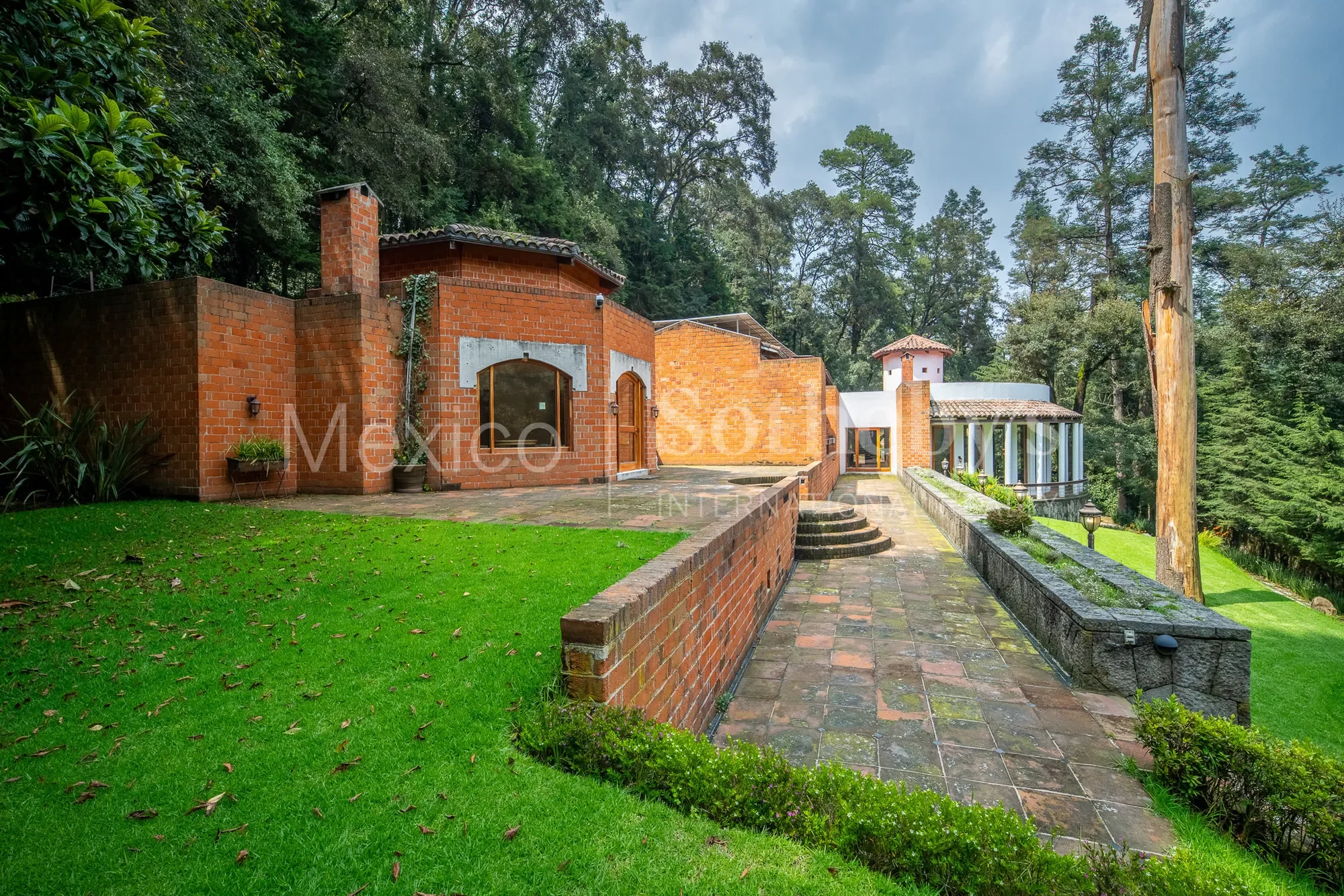 Gallery photo 11