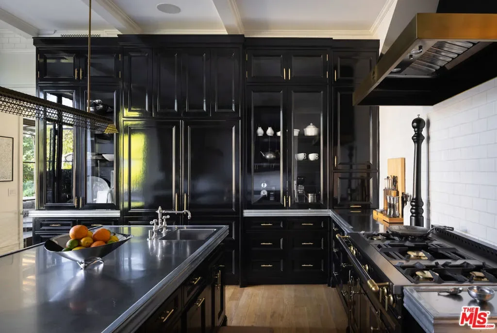 12770 S Bristol Circle, Los Angeles, California, United States. - Photo 4