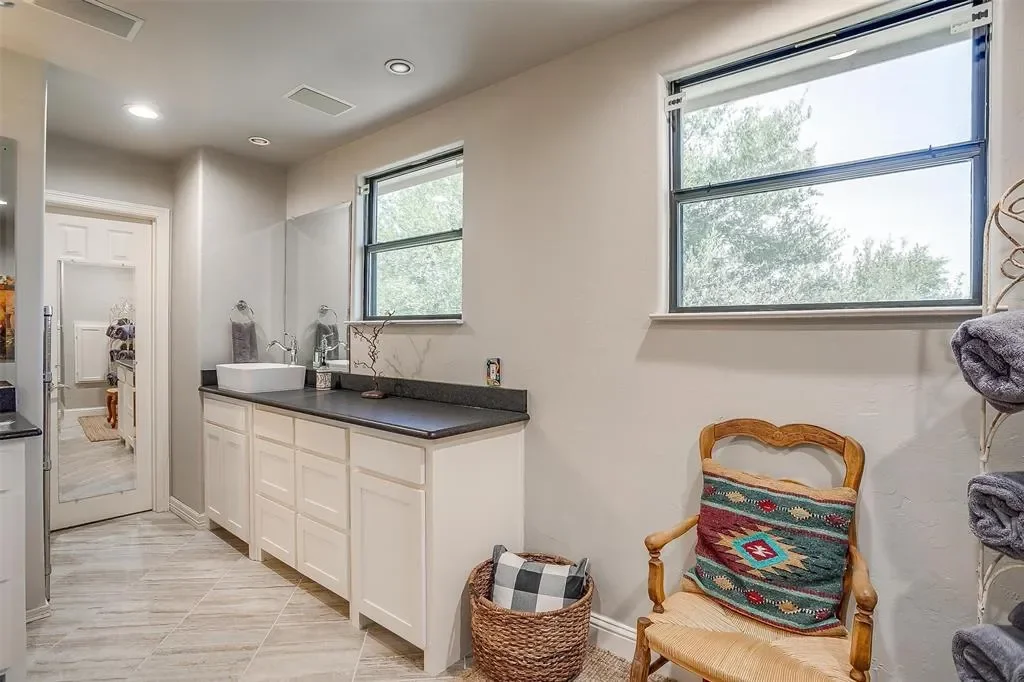 819 Old Annetta Road, Aledo, Texas, United States. - Photo 28