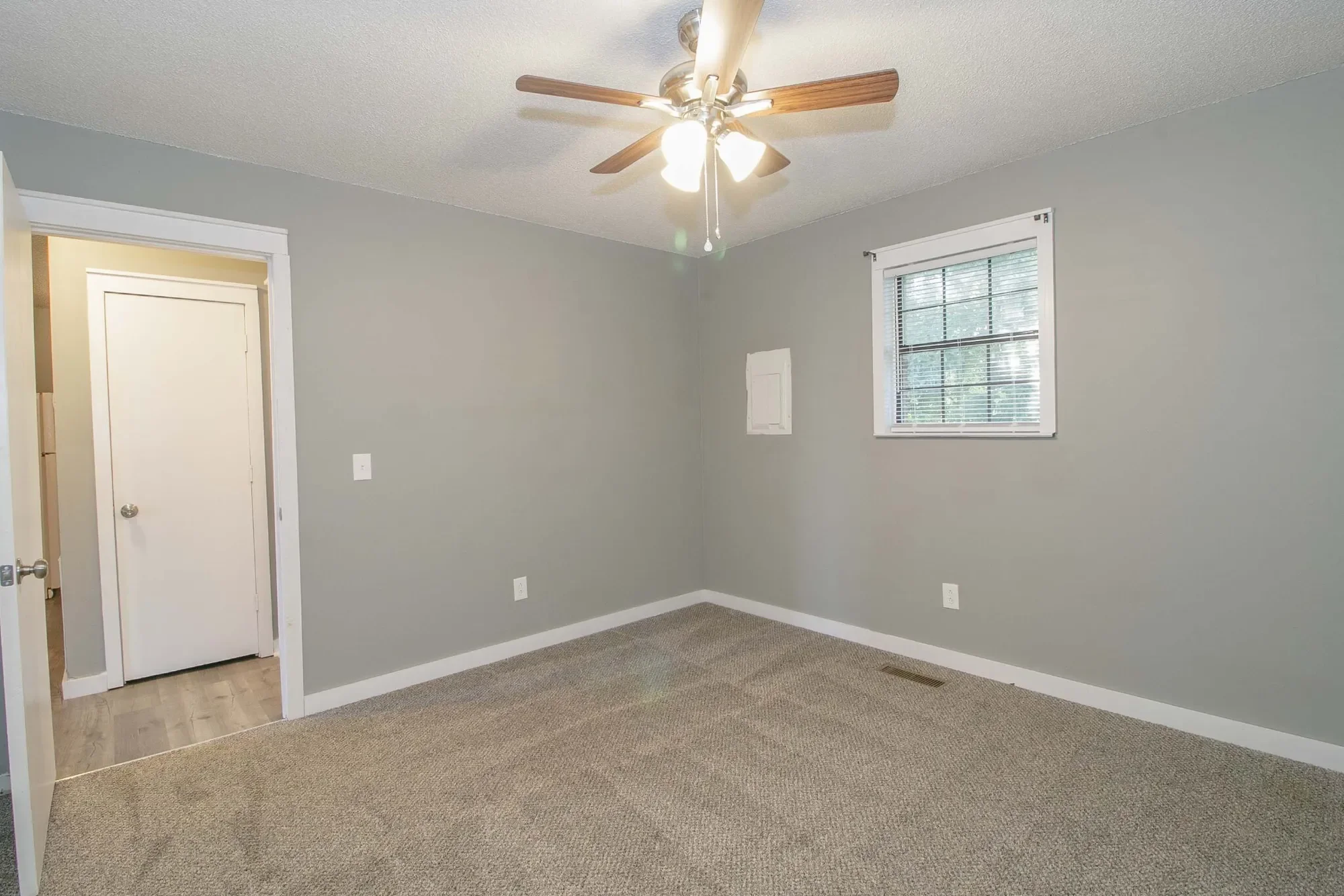 Gallery photo 11