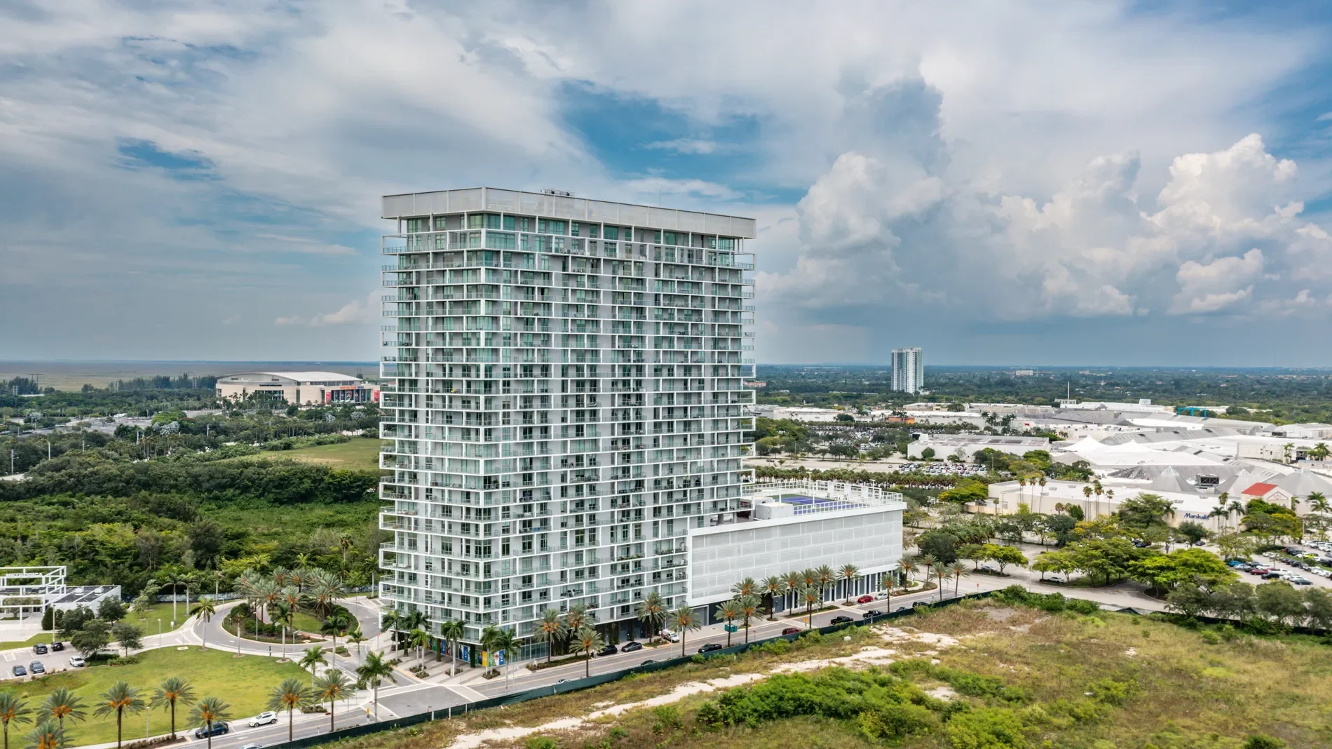 2000 Metropica Way Unit# 2607, Sunrise, FL 33323, Plantation, Florida, United States. - Photo 7