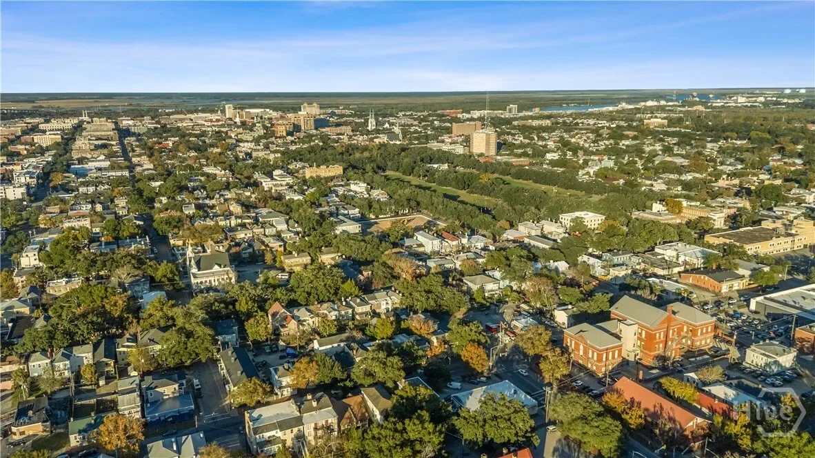 Single Family Residence in Savannah