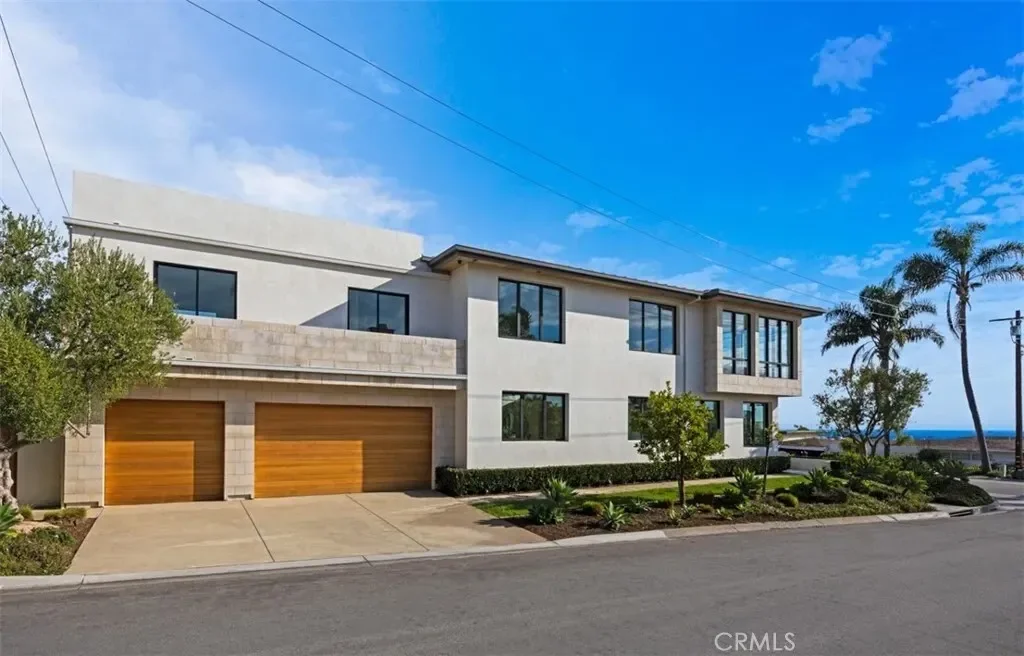 1210 Kings Rd, Newport Beach, California, United States. - Photo 20