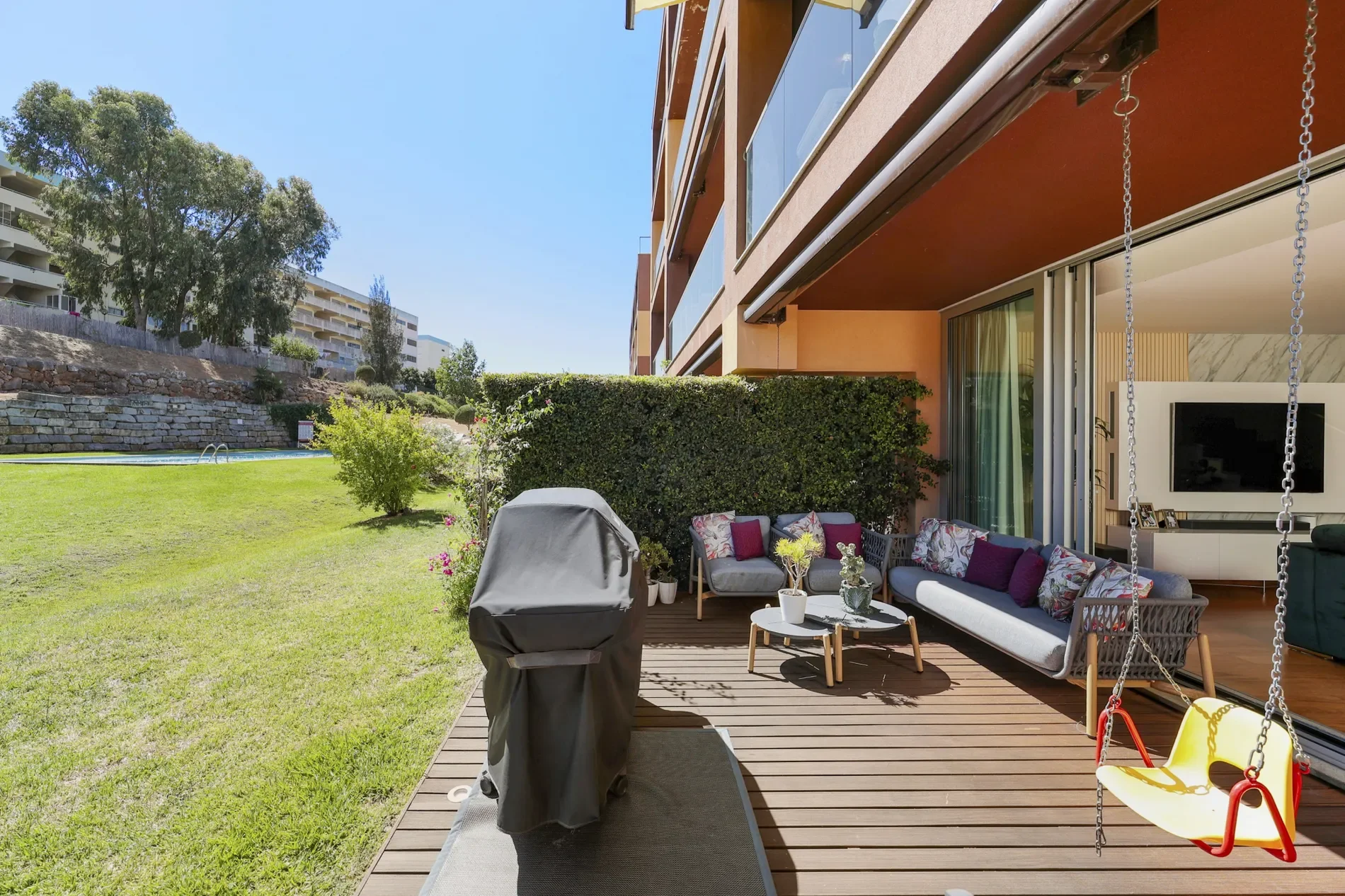 Exterior photo 11