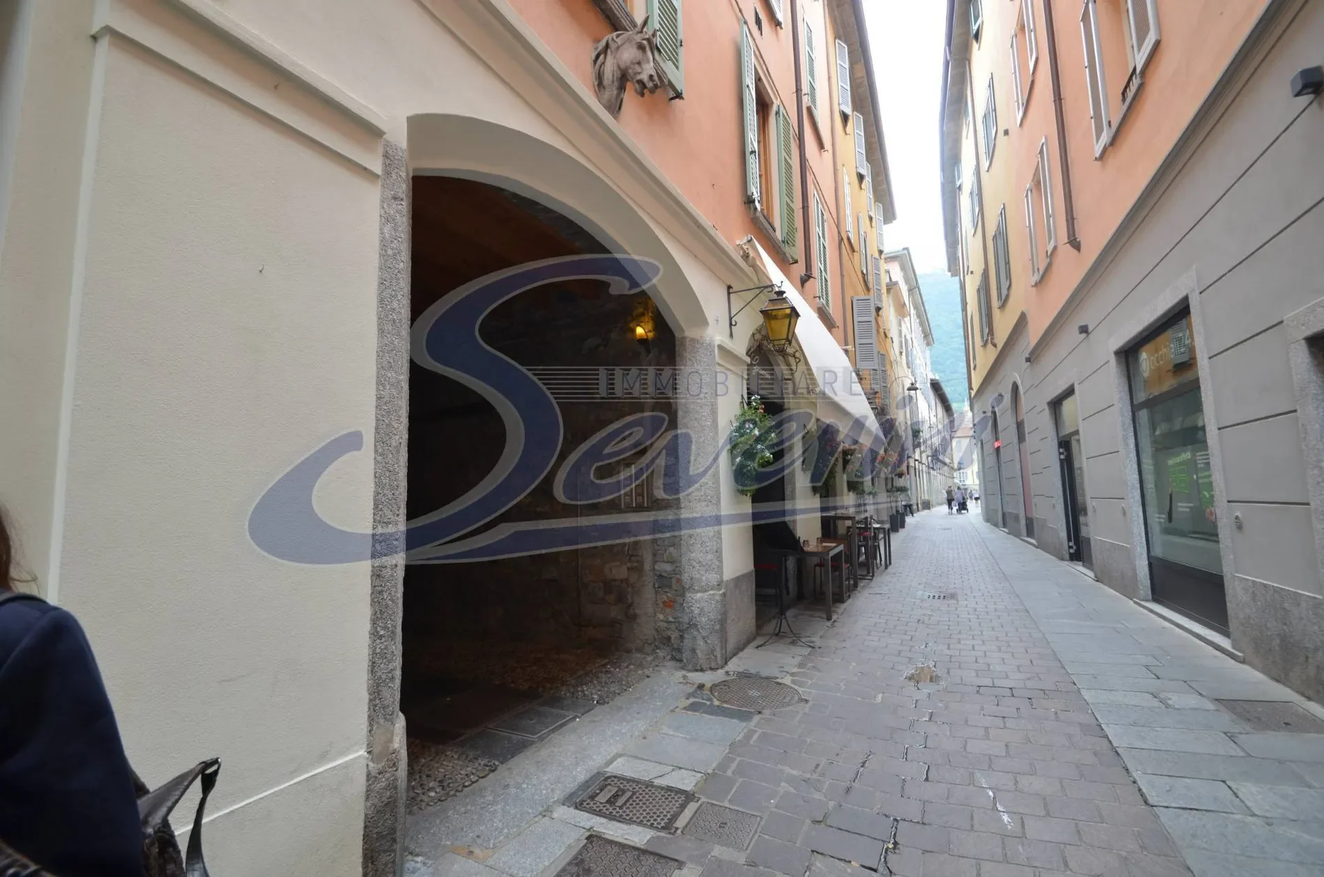 Via Cinque giornate 46, Como, Lombardy, Italy. - Photo 8