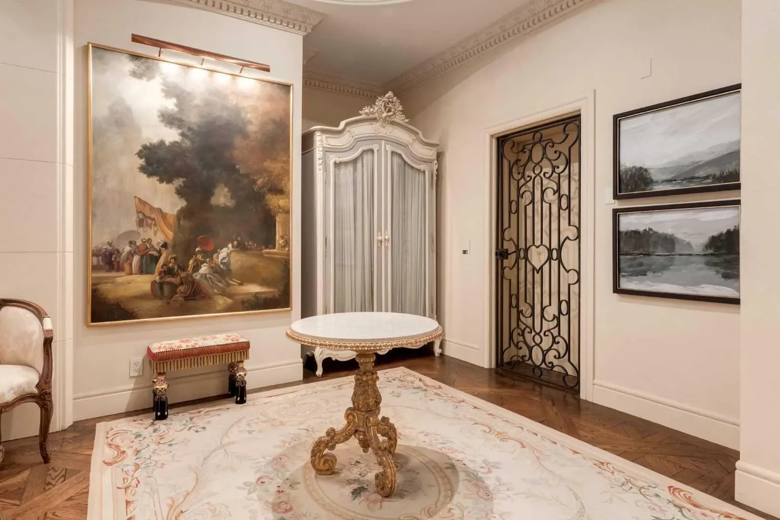 Gallery photo 4