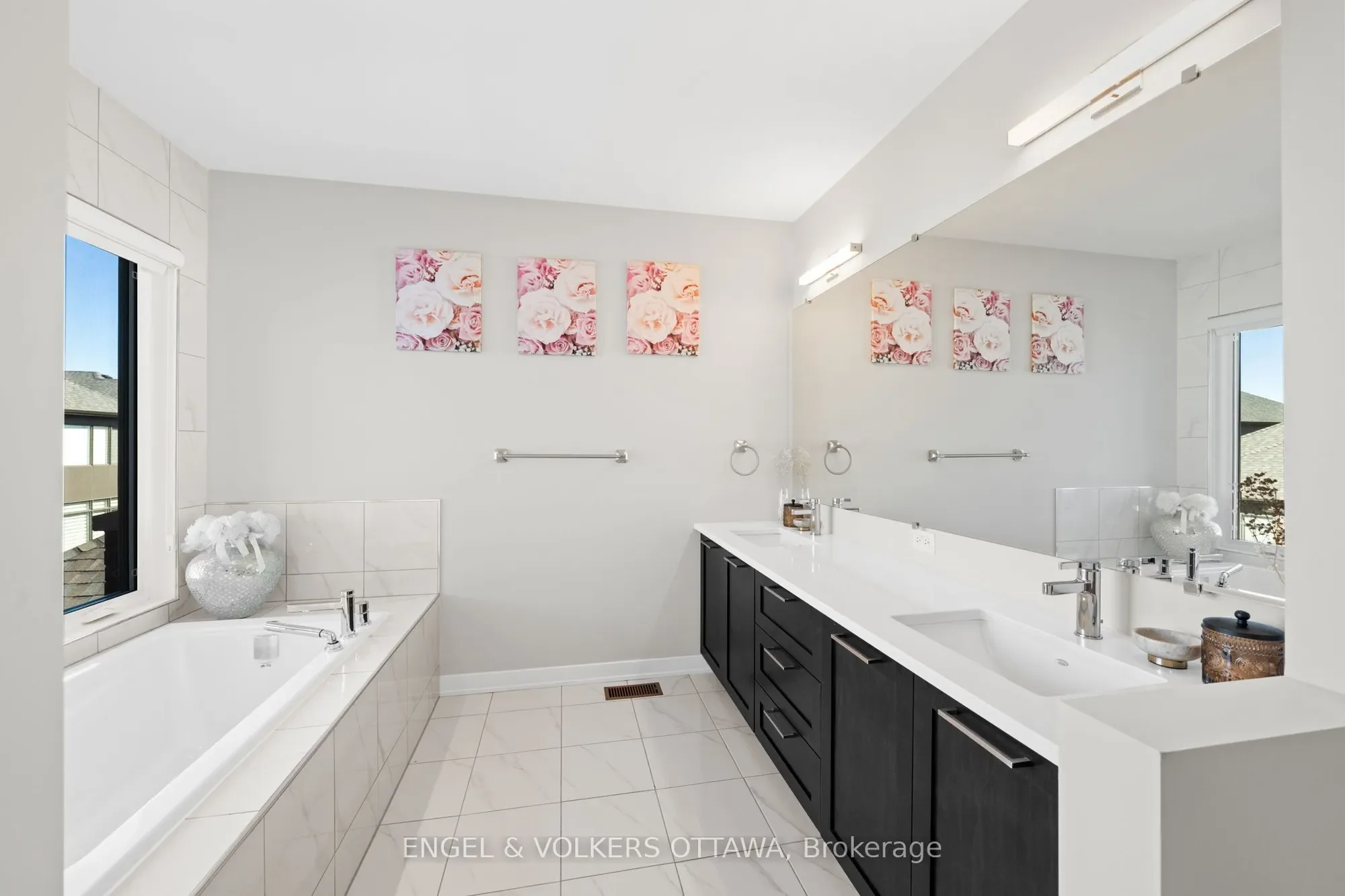 Gallery photo 11