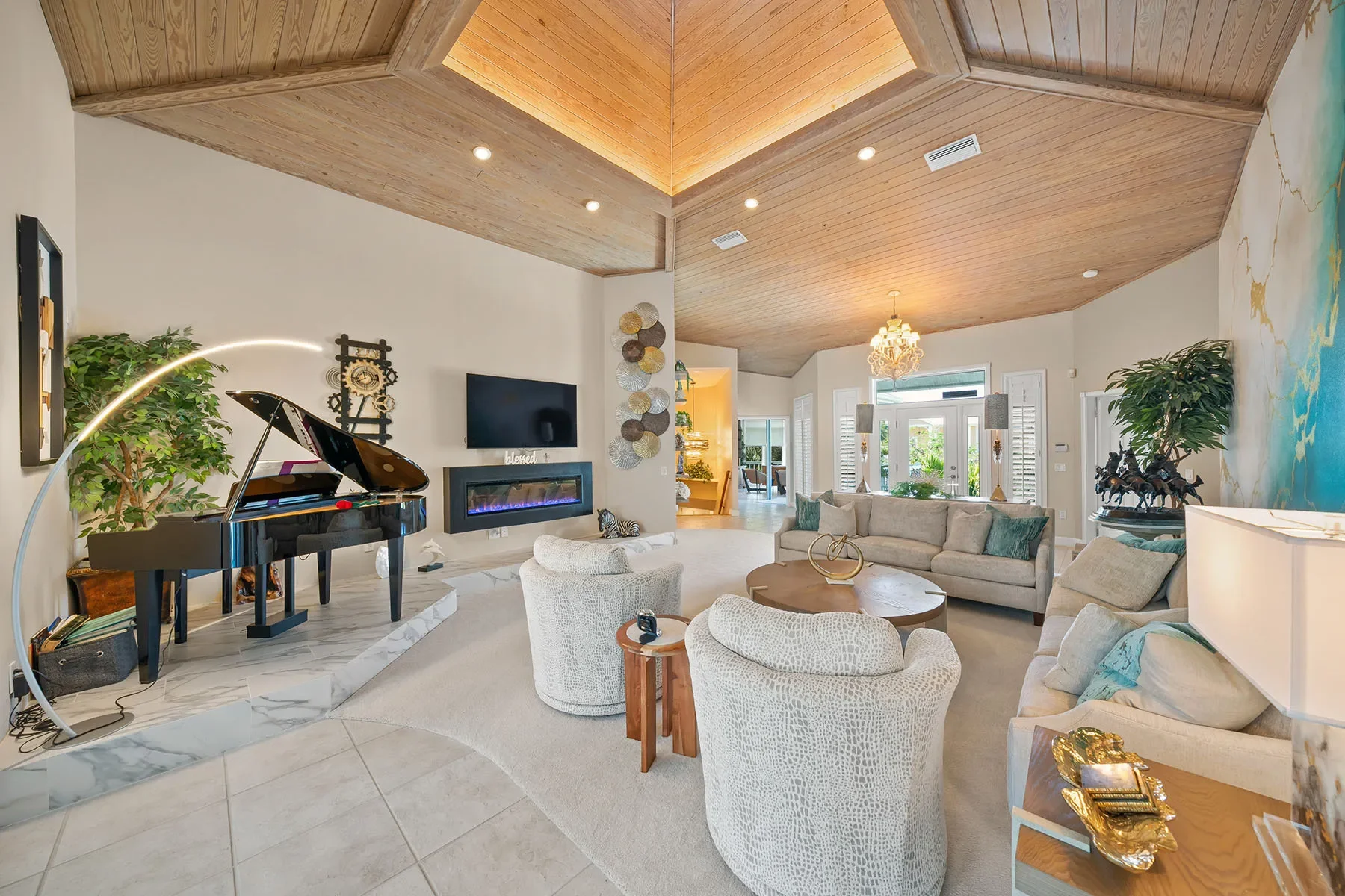 Gallery photo 2