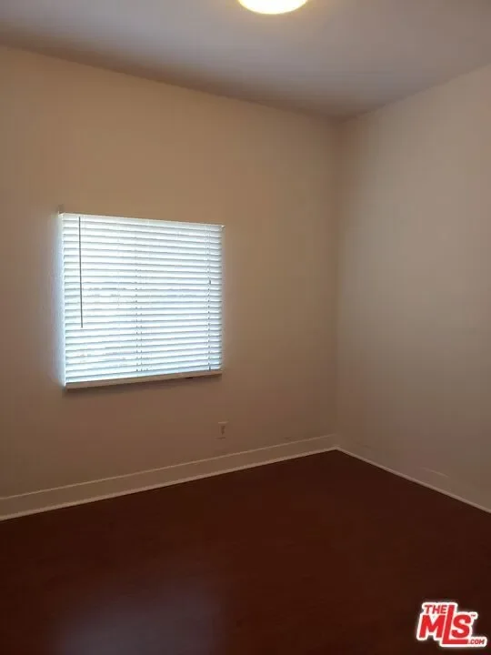 731 S Boyle Avenue, Los Angeles, California, United States. - Photo 27