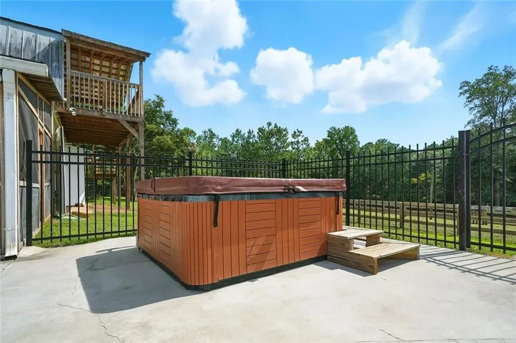 1092 Old Lathemtown Road, Canton, Georgia, United States. - Photo 52