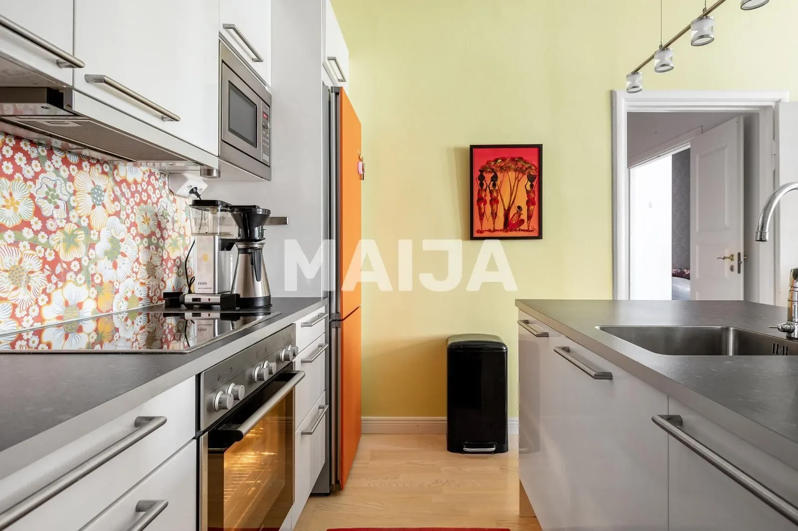 Gallery photo 5