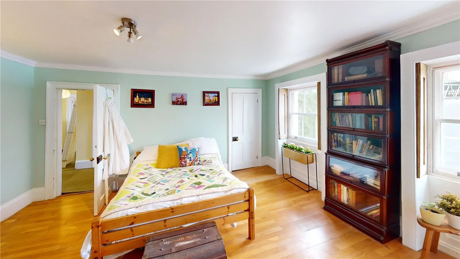 Gallery photo 5
