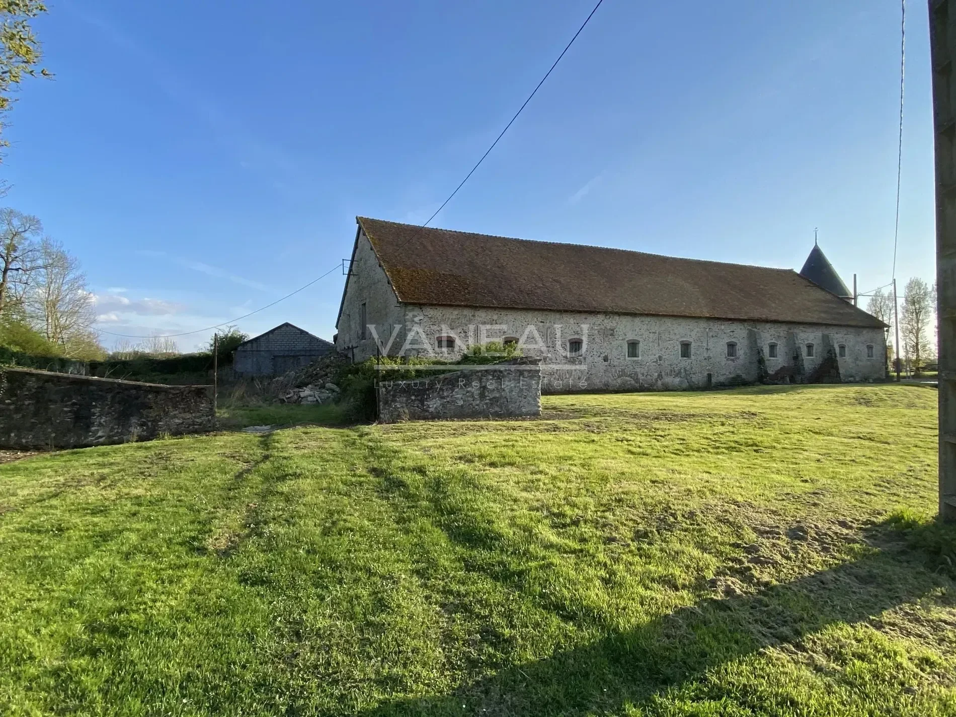 Exterior photo 10