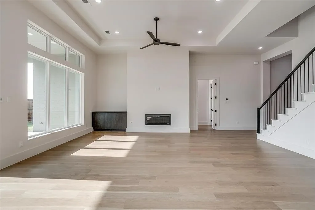 213 Lantern Ridge Drive, Aledo, Texas, United States. - Photo 2