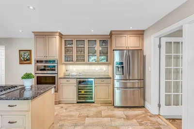Thumbnail 17