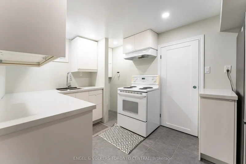 767 Phillip Murray Avenue, Oshawa, Ontario, Canada. - Photo 18